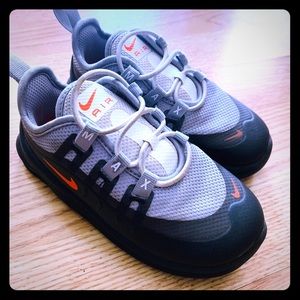 Nike air Max size 8C (toddler boy)